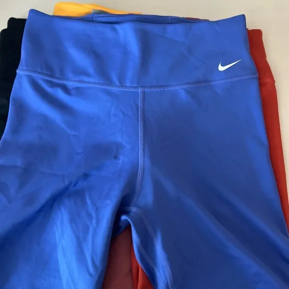 NIKE BIKER SHORTS- SOLD - Picture 3 of 5